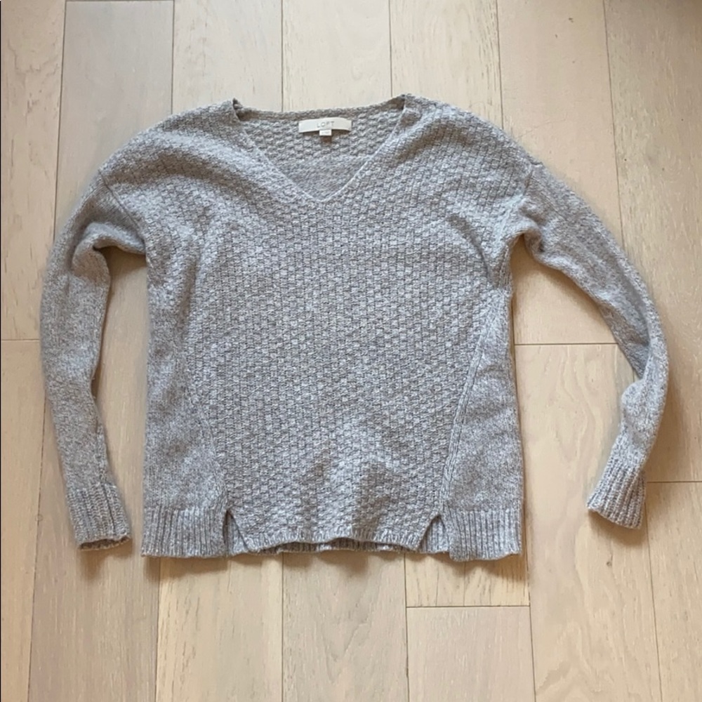 Loft grey wool v-neck sweater. Good condition.
